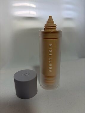 New FENTY BEAUTY Watch Ya Tone Niacinamide Dark Spot Serum